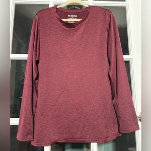 NWOT Men’s XL Real Essentials Maroon Long Sleeve Shirt